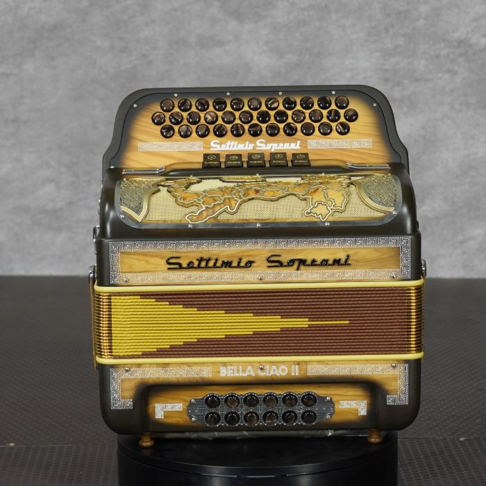 Settimio Soprani BEL5SWOWOODGCF 3-Row Diatonic Accordion - GCF
