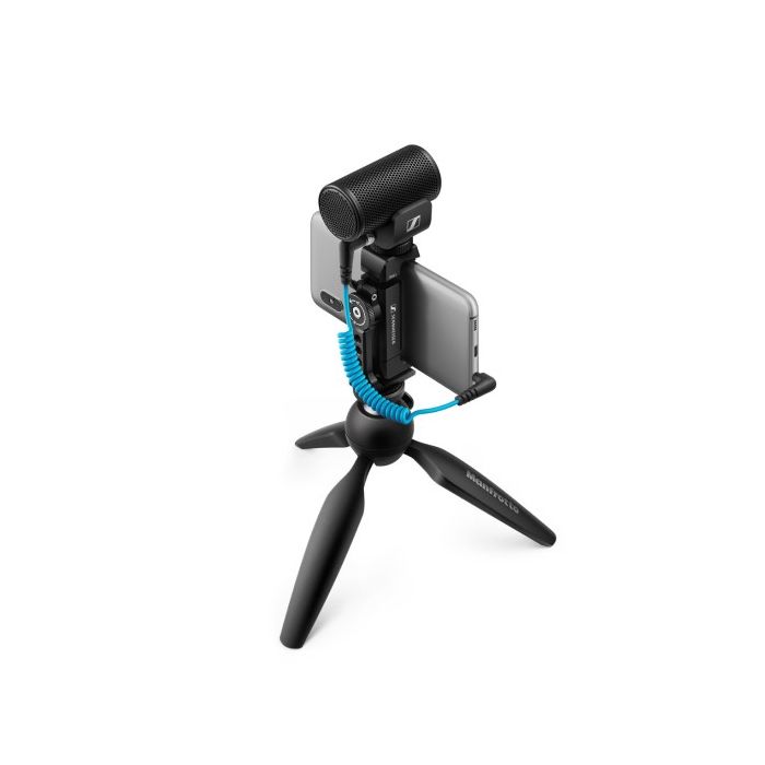 Sennheiser MKE 200 Mobile Kit

MKE 200 Mobile Kit includes Sennheiser’s MKE 200 directional on-camera microphone and Smartphone Clamp, as well as the Manfrotto PIXI Mini Tripod.